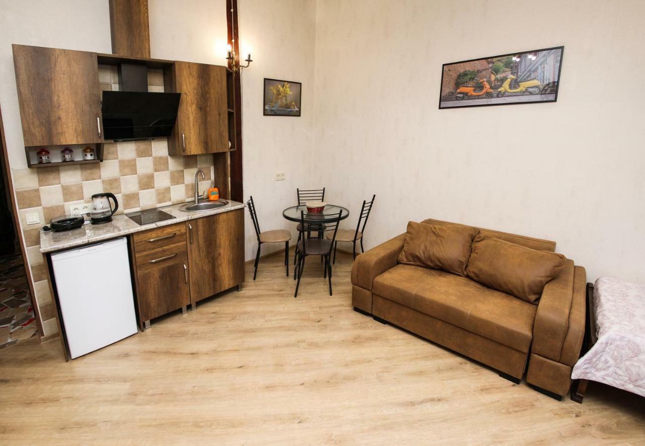 Natia'S Apartment On Dadiani St. 1 Tbilisi Exterior foto